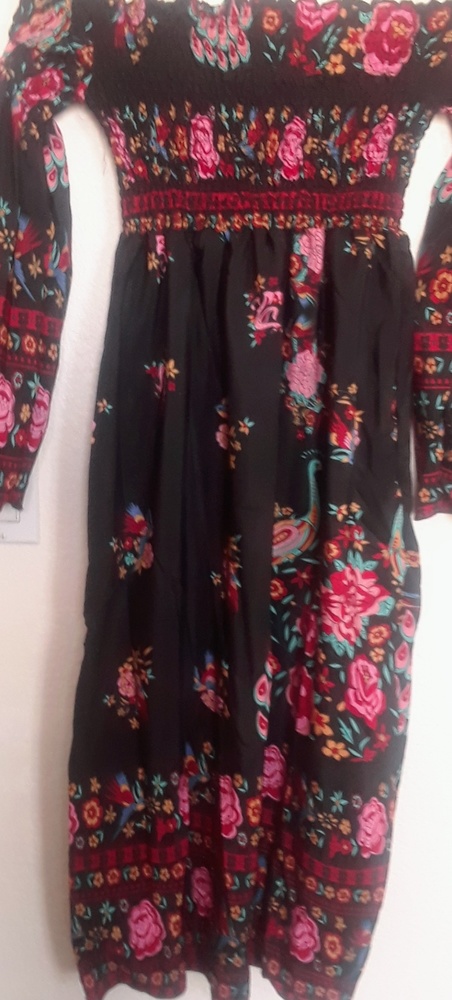 Bohemian long sleeve dress. 001 - Picture 3 of 4